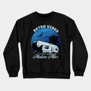 Airstream Camping Trailer rv Camper Wanderlust Retro Vintage Style Crewneck Sweatshirt
